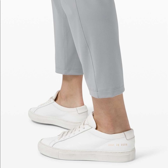 Lululemon On The Move 7/8 Pant - Picture 4 of 5